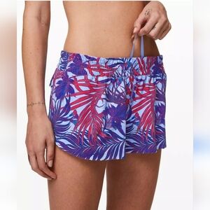 Lululemon Will the Wave Surf Short 2.5" aprox size 6
